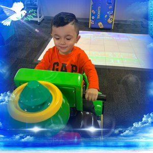 Meet your Posher, Daniela